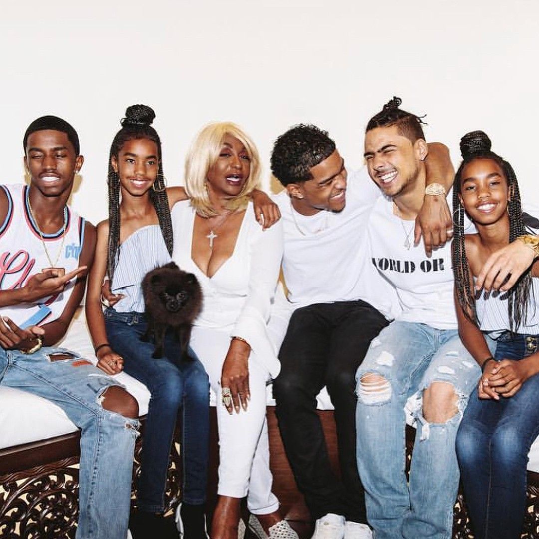 Quincy Brown Siblings